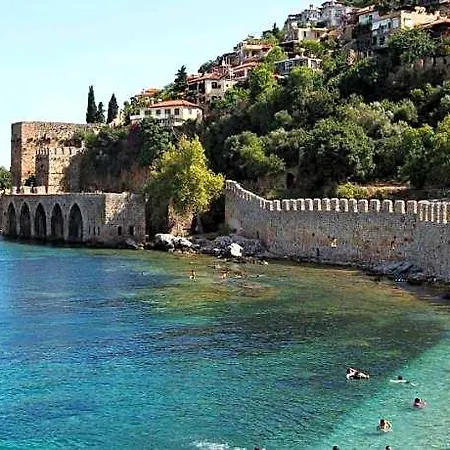Agora Alanya 4*