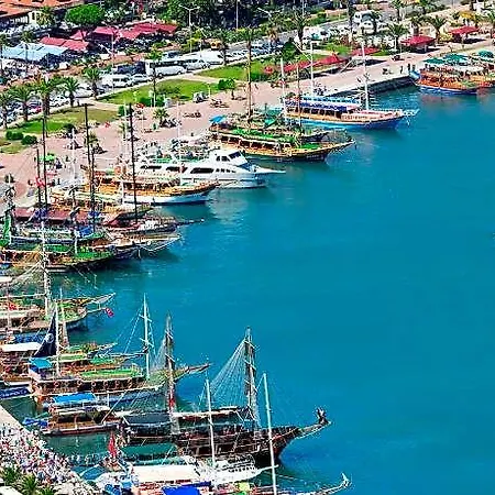 Agora Alanya Szálloda Mahmutlar