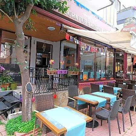 Agora Alanya 4* Mahmutlar