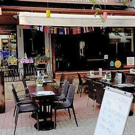 Agora Alanya Szálloda Mahmutlar